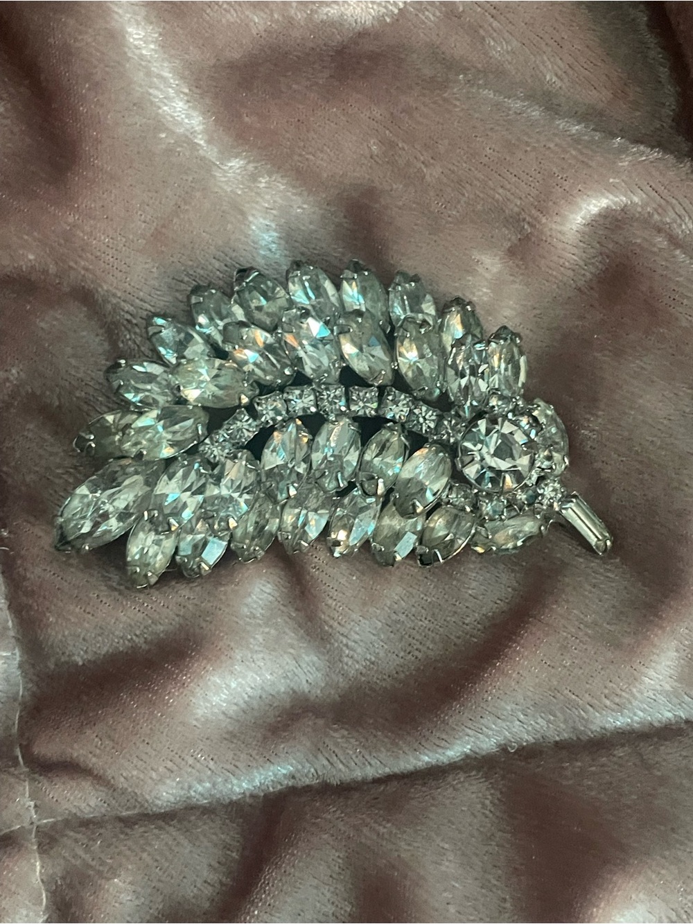 Unmarked Crystal Leaf and Circle Brooch Set - Silver-Tone Rhinestone Pins - Picture 3 of 7